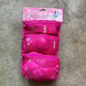 NEW Razor Sweet Pea Pink Elbow Knee Pads Wrist Guards